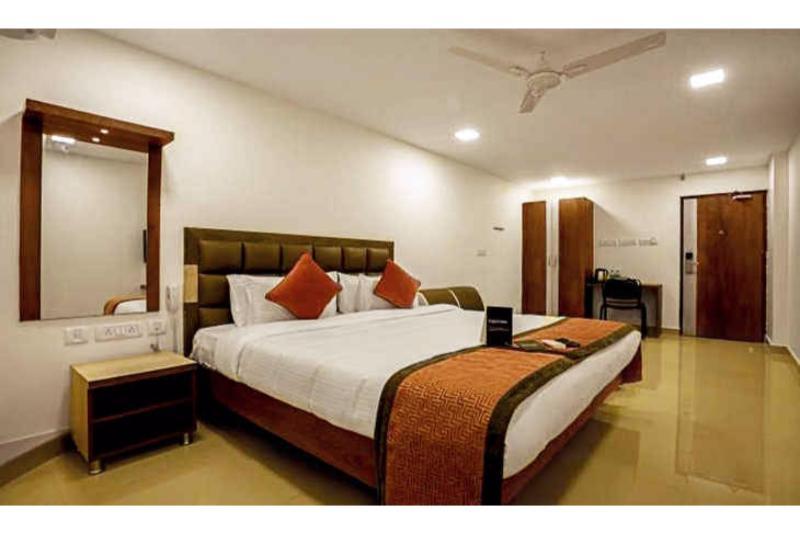 Venture Park, Omr, Thoraipakkam, Chennai Hotell Exteriör bild