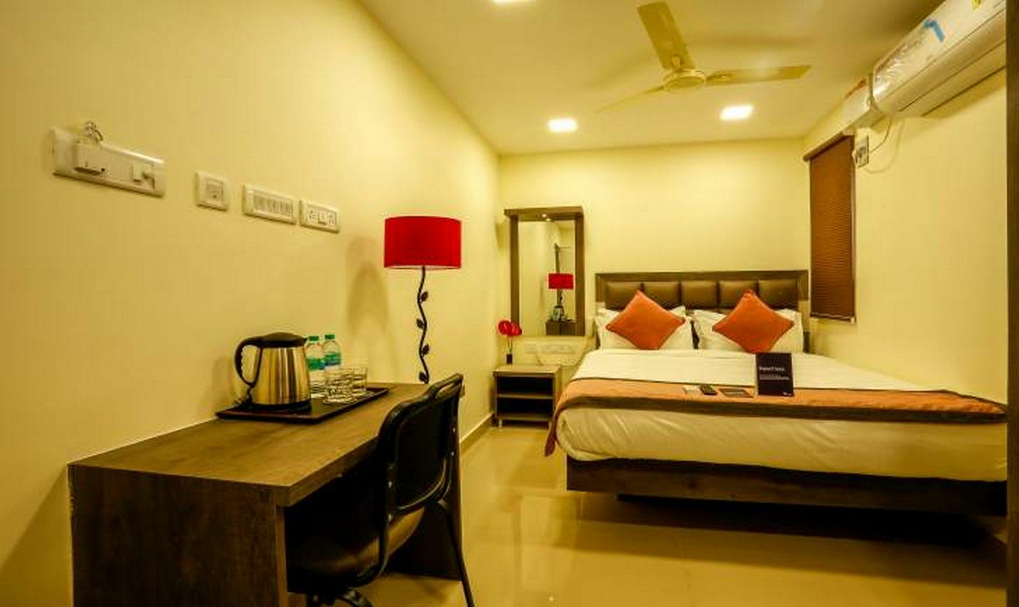 Venture Park, Omr, Thoraipakkam, Chennai Hotell Exteriör bild