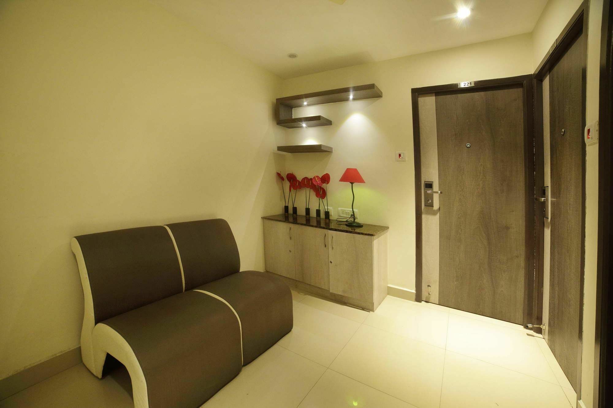 Venture Park, Omr, Thoraipakkam, Chennai Hotell Exteriör bild